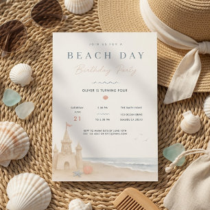 Invitation d'anniversaire de jour de plage minimal