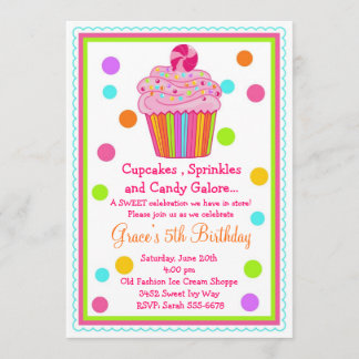 Invitation d'anniversaire de petit gâteau de