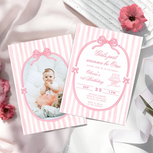 Invitation d'anniversaire d'une fille d'un an avec (Créateur téléchargé)