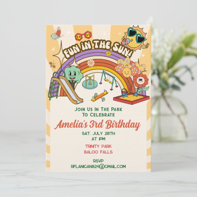 Invitation d'anniversaire Groovy Playground (Debout devant)