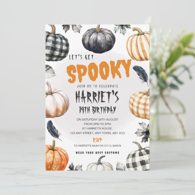 Invitation d'anniversaire Halloween avec citrouill (Debout devant)