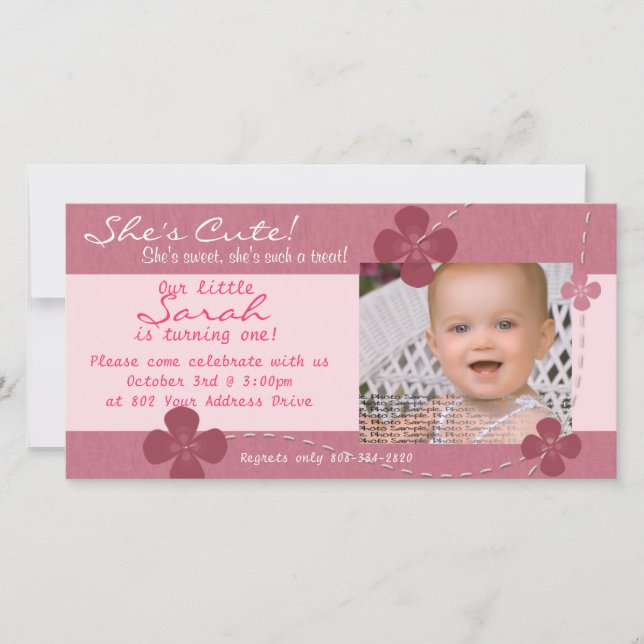 Invitation d'anniversaire moderne Cutie avec fleur (Devant)