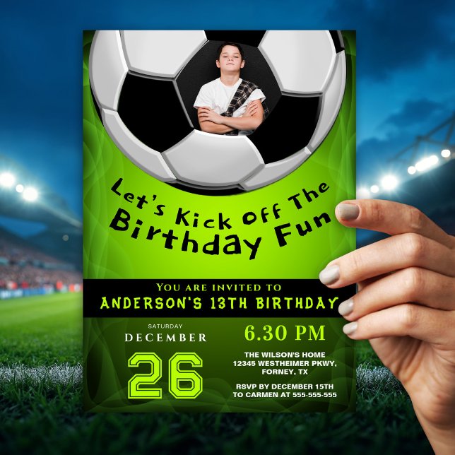 Invitation d'anniversaire personnalisée verte vibr (Créateur téléchargé)