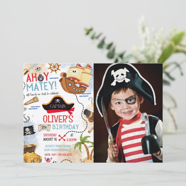 Invitation d'anniversaire pirate Ahoy Matey Photo (Debout devant)
