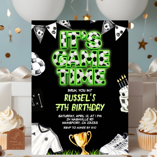 Invitation d'anniversaire pour jeu de foot Neon (Créateur téléchargé)