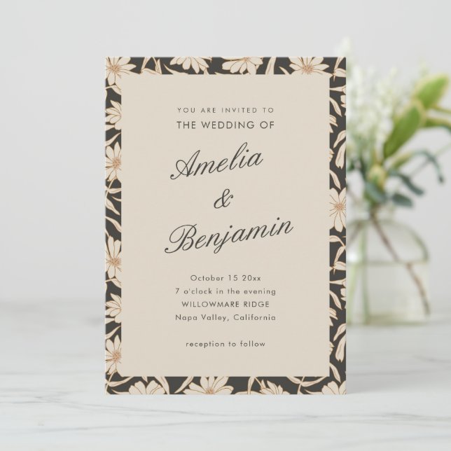 Invitation Dark Floral Botanical Black Ivory Wedding (Debout devant)