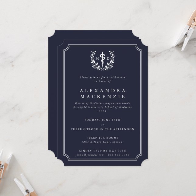 Invitation Dark Navy MD Asclepius + Laurel Wreath Graduation (Devant/Arrière en situation)
