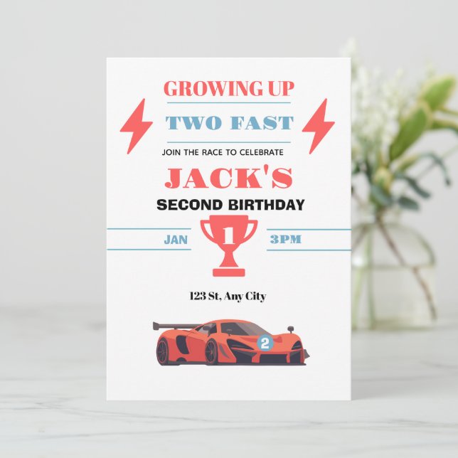 Invitation de 2e anniversaire de voiture de course (Debout devant)