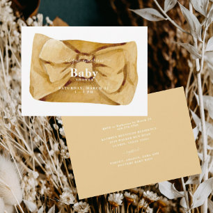 Invitation de Baby shower de la cou jaune mignonne
