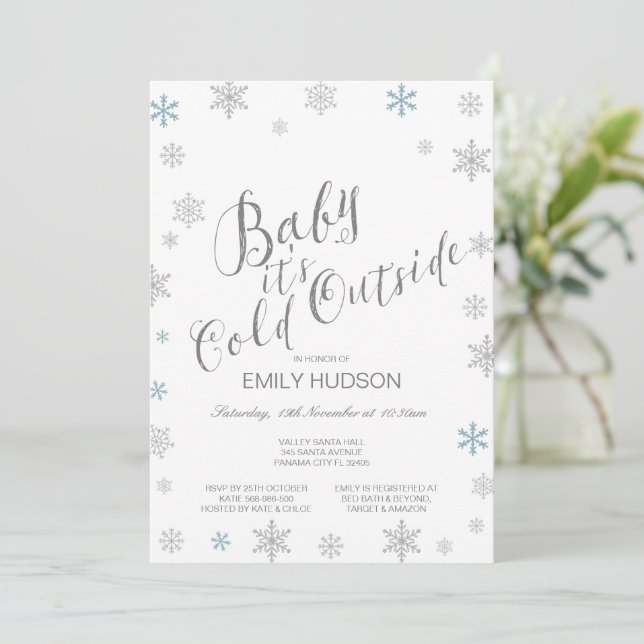 Invitation de Baby Shower Editable Baby It's Cold  (Debout devant)