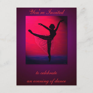 Invitation de coutume de considérant de danse