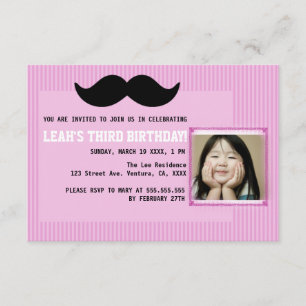 Invitation de fête d'anniversaire de moustache