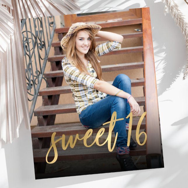 Invitation de fête d'anniversaire Sweet 16 Budget  (Créateur téléchargé)