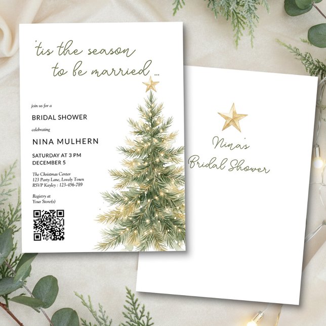 Invitation de Fête de Fiançailles pour l'Arbre de  (Tis the Season to be Married Christmas Tree Winter Bridal Shower Invitation by Darling & May)