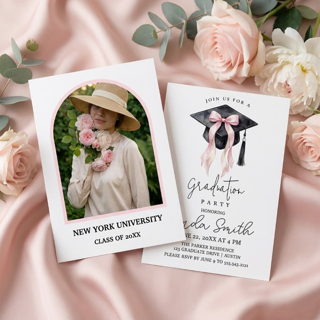 Invitation de fête de fin d'études romantique pour (#GraduationInvitation #GraduationParty #GraduationMockup #FeminineDesign #RomanticInvitation #Floral)