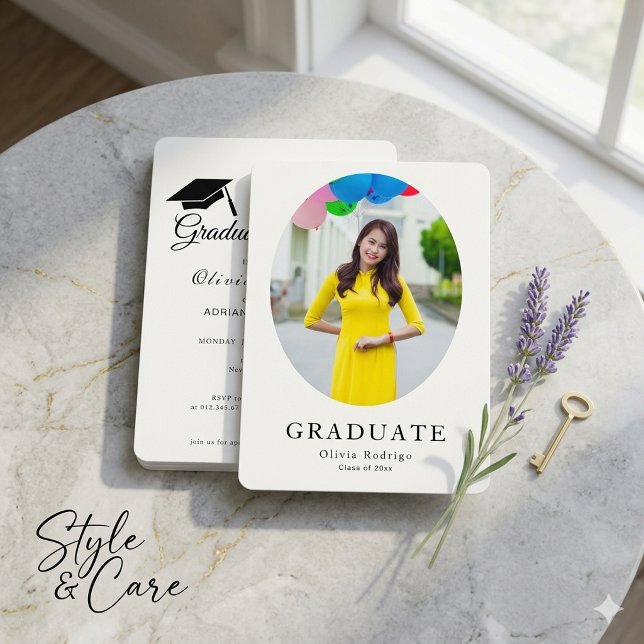 Invitation de fête de remise des diplômes formelle (Formal Graduation Party Invite  Bold & Elegant)