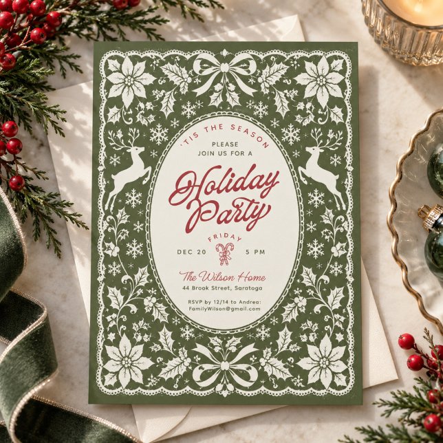 Invitation de fête de vacances de la Renaissance e (Sage green vintage folk art holiday party invitation with reindeer and Christmas florals.
)