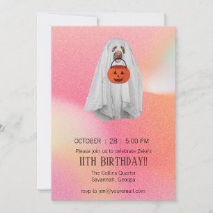 Invitation de fête d'Halloween avec un chien fantô