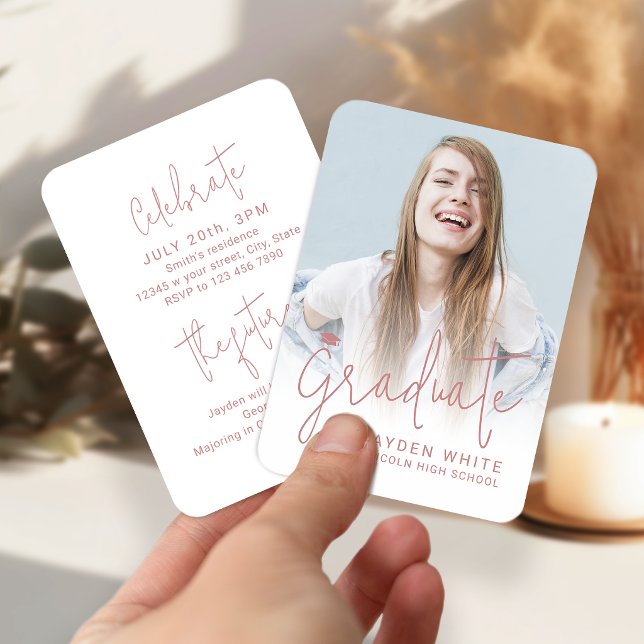 Invitation de fin d'études en écriture moderne min (Pink Mini Modern Script Photo Graduation Invite)