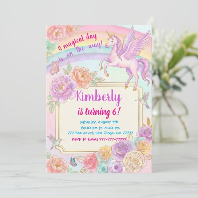 Invitation de fleurs pour la fête d'anniversaire d (Debout devant)
