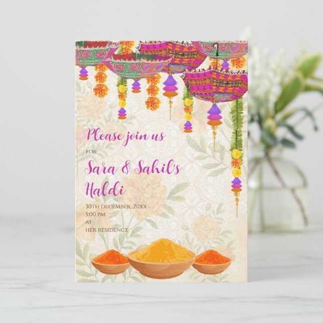 Invitation de Haldi de mariage et invitations de H (Debout devant)