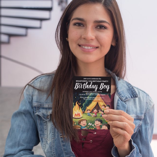 Invitation de la fête d'anniversaire du feu de cam (Créateur téléchargé)