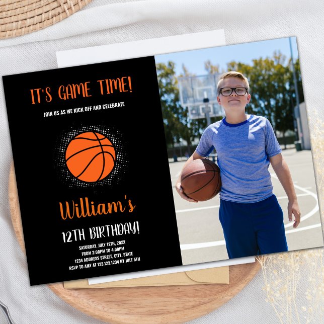 Invitation de la fête sportive pour enfants person (Orange Basketball Birthday Invitations with photo)