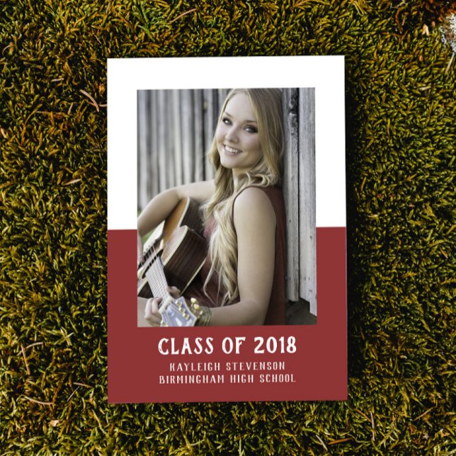 Invitation de la graduation du bloc de couleurs de (School Color Block Photo Graduation Invite - Burgundy)