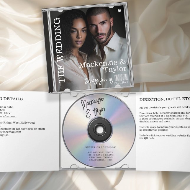 Invitation de mariage avec pochette de CD (CD Photo Cover Wedding tri-fold Invitation by Ricaso 
Fun novelty music lovers wedding invites)