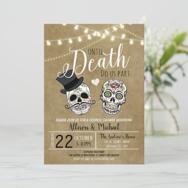Invitation de mariage Halloween pour une fête de m (Debout devant)