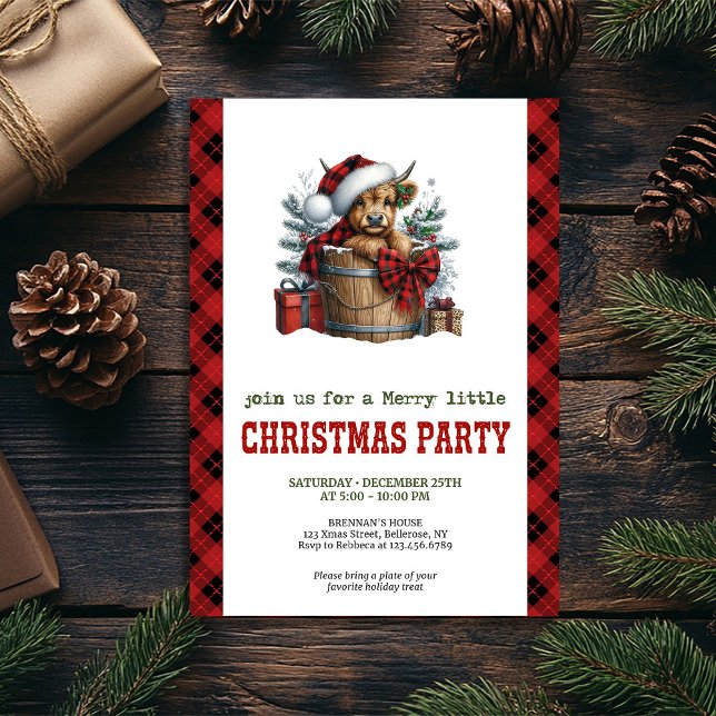 Invitation de Noël de vache des Highlands avec des (Highland cow Christmas invite with holly berries)
