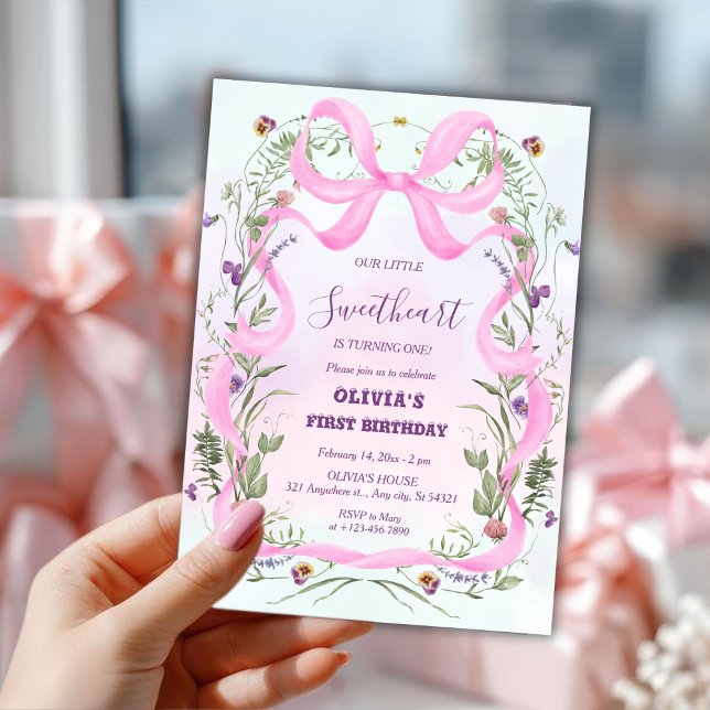 Invitation de premier anniversaire à ruban rose fl (Créateur téléchargé)
