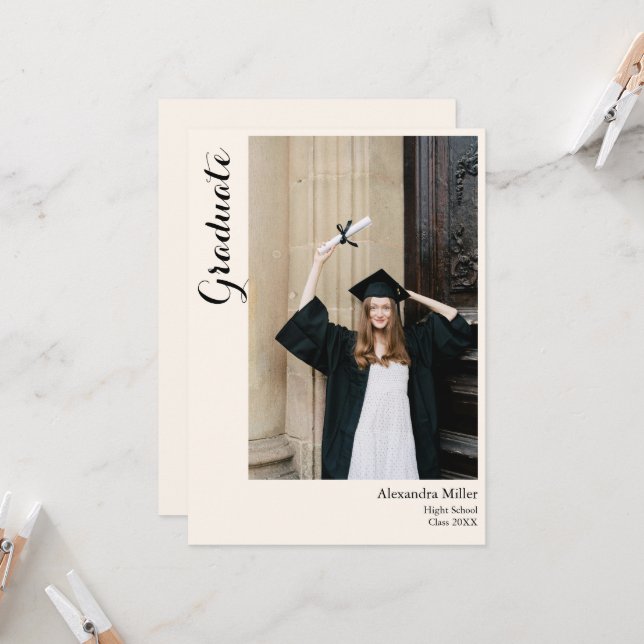 Invitation de remise des diplômes simple et neutre (Devant/Arrière en situation)