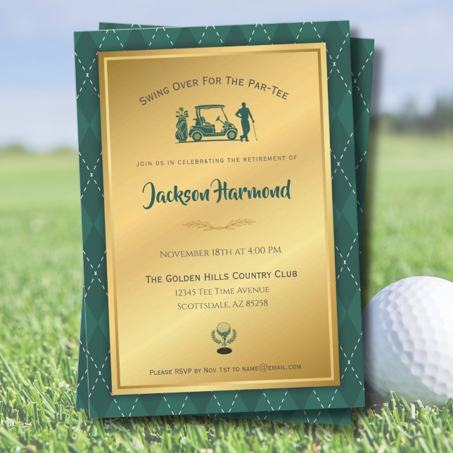 Invitation de retraite de golf Argyle vert or (Luxury green and gold golf retirement party invitation featuring country club argyle pattern.)
