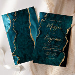 Invitation de script d'Agate bleu Turquoise Budget<br><div class="desc">Cette élégante invitation de mariage présente une image arrière - plan d'agate d'aquarelle bleue turquoise parée de parties scintillant en faux or. Le texte personnalisable combine écriture manuscrite moderne couleur or,  cuivre et polices italiques. L'envers dispose d'un design d'agate turquoise et or coordonné.</div>