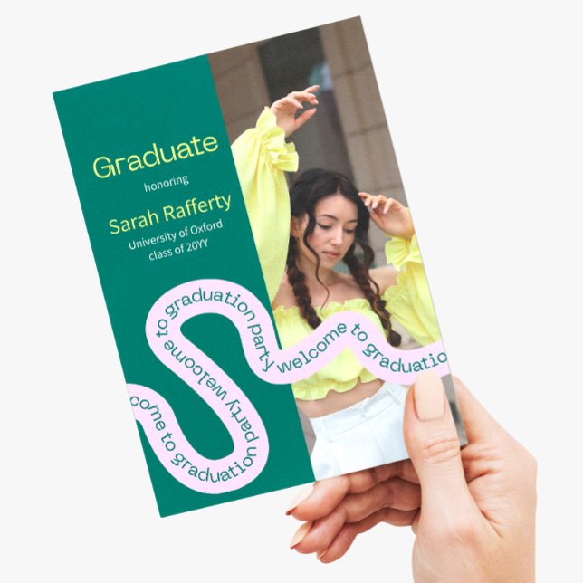 Invitation de typographie verte moderne (Créateur téléchargé)