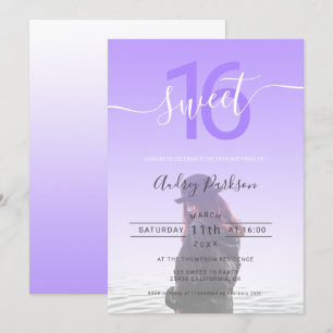Invitation dégradé violet girly ombre script photo doux 16