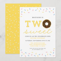 Deux beignets sucrés et arroses Jaune 2e anniversa