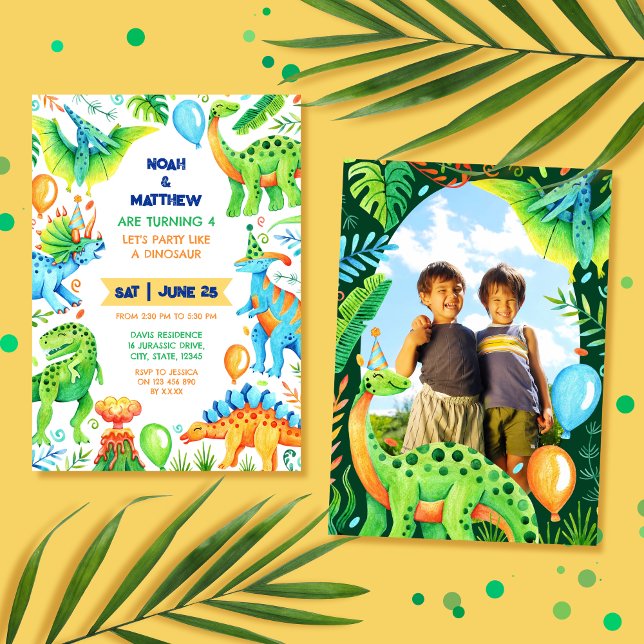 Invitation Deux frères jumeaux Dinosaure conjoint Anniversair (Twin Siblings Joint Dinosaur Birthday Boys Photo Invitation)