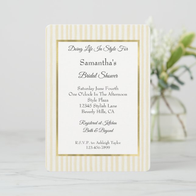 Invitation Déversement de mariage aux rayures jaunes chic   (Debout devant)