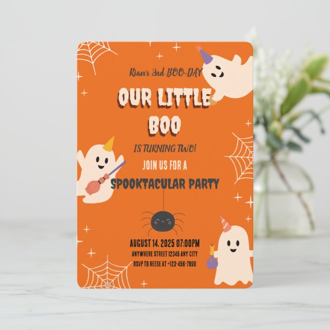 Invitation d'Halloween du 2e anniversaire (Debout devant)