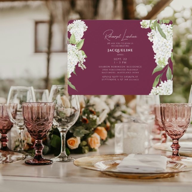 Invitation Dîner de répétition aux Hydrangeas Blancs et Bourg (Créateur téléchargé)
