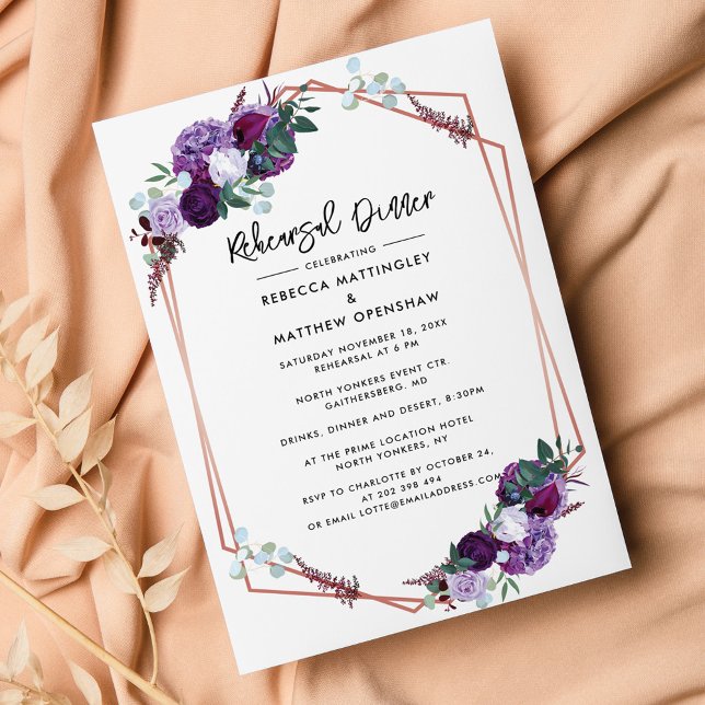 Invitation Dîner de répétition Mariage Floral Moderne (Modern Purple Floral Rehearsal Dinner Invitation)