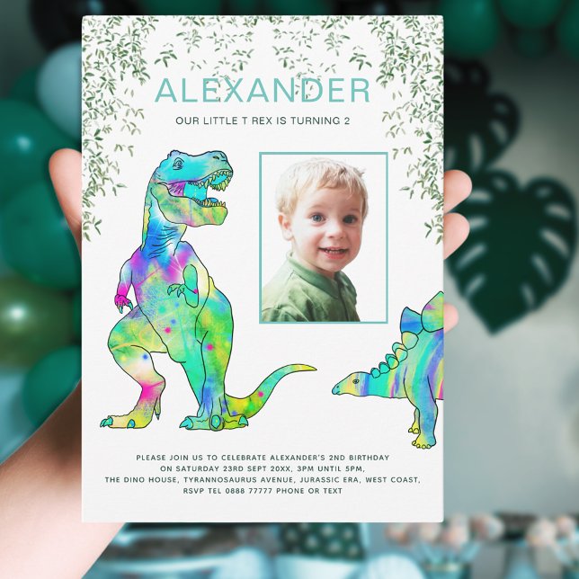 Invitation Dinosaure coloré 2e fête d'anniversaire Photo (Dinosaur jungle 2nd birthday party invitation with photo template & colorful T-Rex dino watercolor )