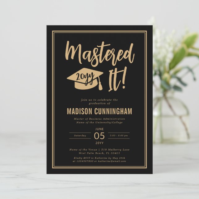 Invitation Diplôme de Master de la Maîtrise Moderne  (Debout devant)