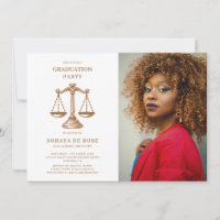 Diplômé en droit en photo
