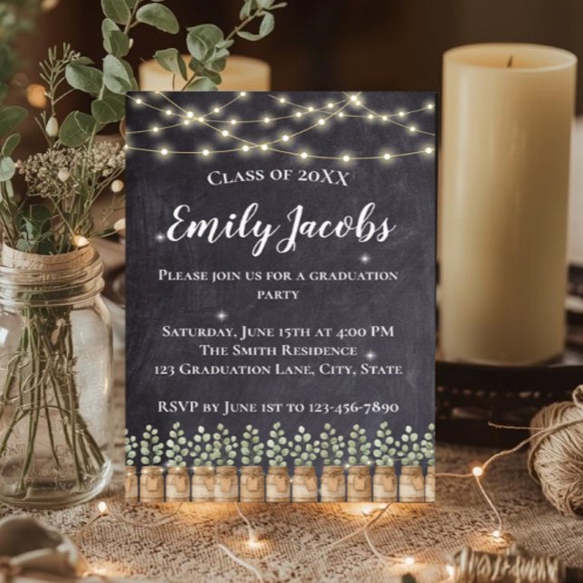 Invitation Diplôme Rustique Eucalyptus Country Chalkboard (Rustic eucalyptus graduation invitation with string lights and farmhouse country charm.)