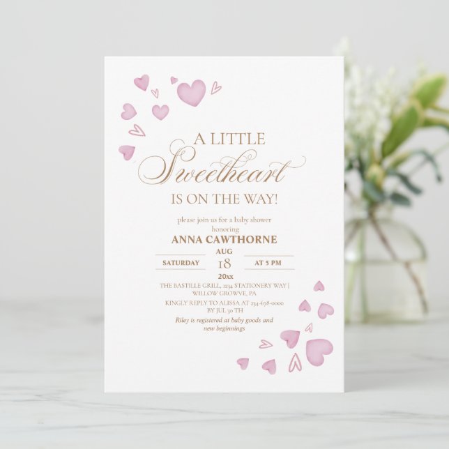 Invitation Douce Fête de Bébé Cœurs Roses (Debout devant)