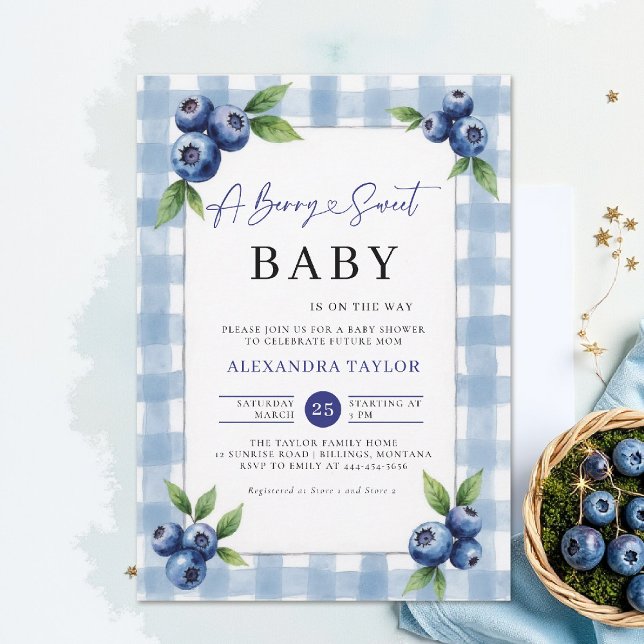 Invitation Douce Gingham Bleu Fête de Bébé Chic à la Ferme (berry sweet baby shower invitation boy blue blueberries rustic farmhouse cottage watercolor gingham)