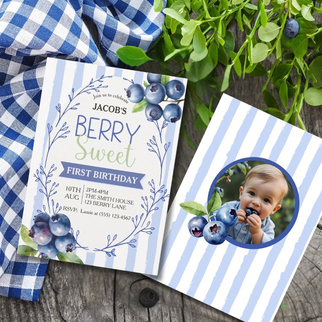 Invitation Douce Myrtille Fantaisiste Anniversaire Bleu (Whimsical Berry Sweet Blueberry Birthday Invitation)